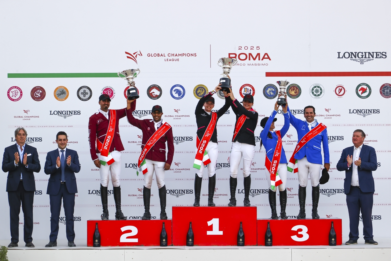 PrizeGiving_GCL_Hinners Sophie_Eckermann Katrin_Al Thani Sheikh Ali Khalid_Mohammed Bassem_Pezzoli Clara_Grimaldi Guido_LGCT of Rome_10-10-25_03SG9054