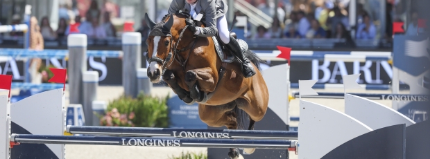 New Name to Know: Nallon Delivers in Miami Beach Debut - Must Watch Moment