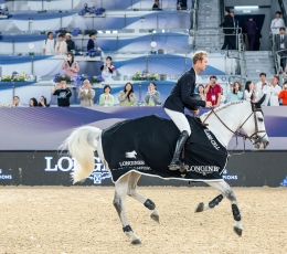 Chuck Mate: Gilles Thomas Cheackmates in China at Longines Global Champions Tour