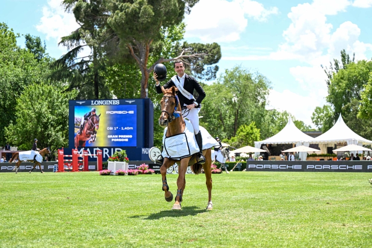 Alejandro Entrecanales Marsans Claims First Place in the CSI1* 1.40m Trofeo Gran Premio Porsche