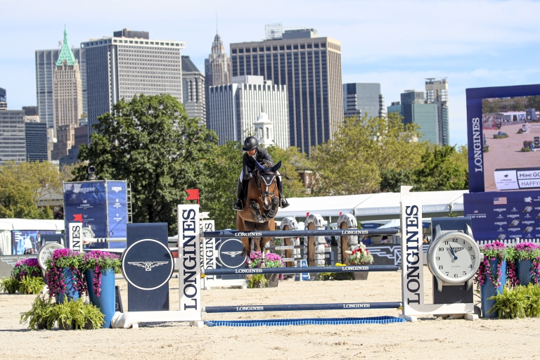 Hometown Win for Gochman in Wölffer Estate Vineyard CSI2* 1.40m