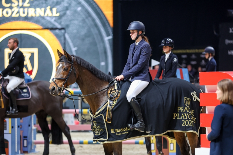 ON THE PODIUM: Radiozurnal CSI 2* 1.35m, GC Prague Playoffs