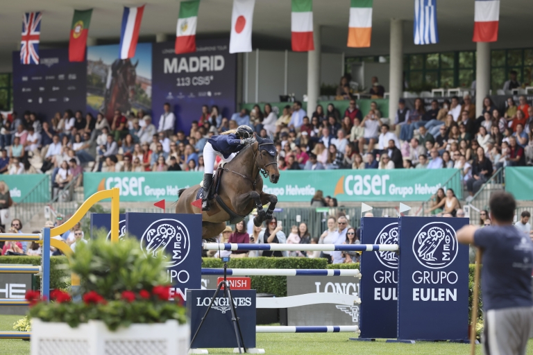 “Everyone erupted in cheers!” Carolina Villanueva Suarez Wins in the CSI1* 1.40m Trofeo Caixabank Class