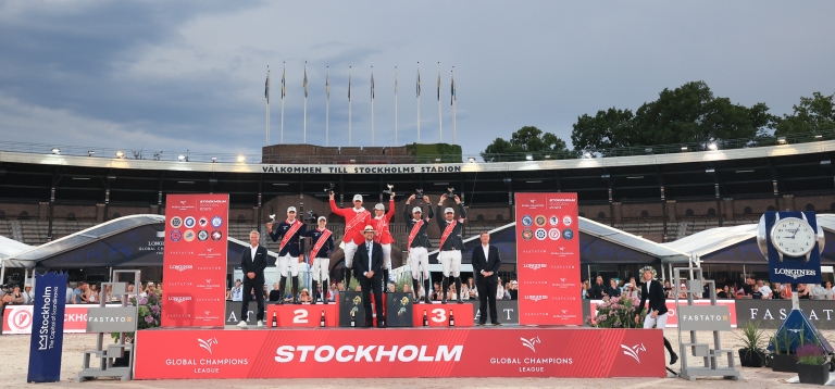 Limited Tickets Remaining for the H&M Cheer Squad!