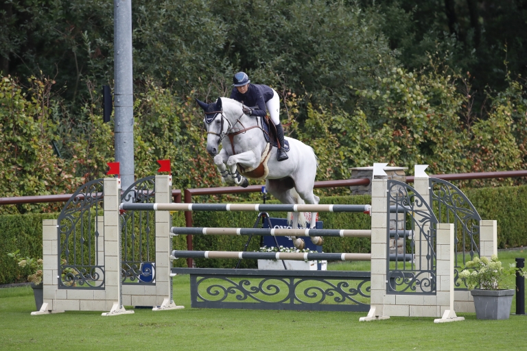 Richard & Fouego de la Closiere Secure Top Podium Position in 5* on Day one of LGCT Valkenswaard 2022