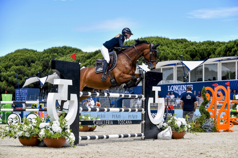 Olivia Coulet Claims Win for France in the CSI2* Prix Cavalleria Toscana 1.25m