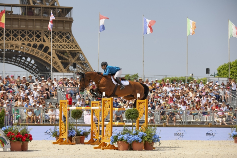 Abdel Saïd and Bonne Amie Dominate the Eiffel Challenge 5* Finale Under the Tower