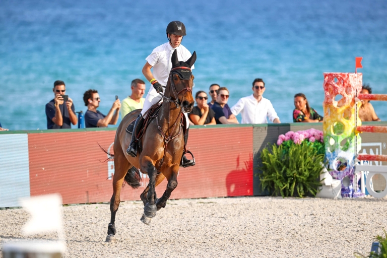 Maikel van der Vleuten Secures Victory in 1.45m at Longines Global Champions Tour of Miami Beach