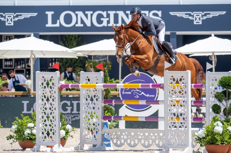 Home Win for Epaillard in High-Octane L'essence du Sud Prix