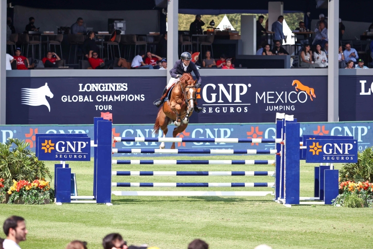 Delestre Storms To Back To Back 5* Wins in Mexico City