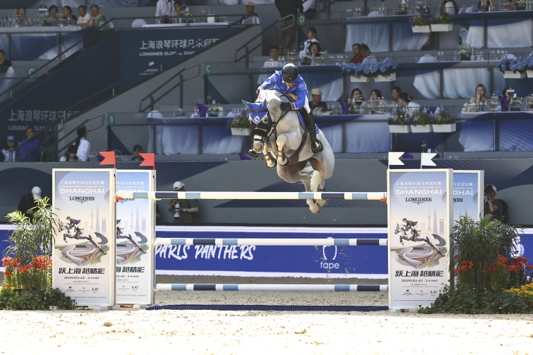 Panthers on the Prowl: Paris’ Home Team Returns to the Eiffel Tower