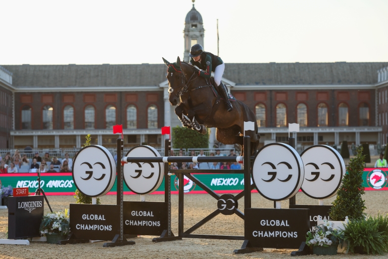Mexico Amigos Strike Gold in London as Husband-and-Wife Duo Lead Historic GCL Victory