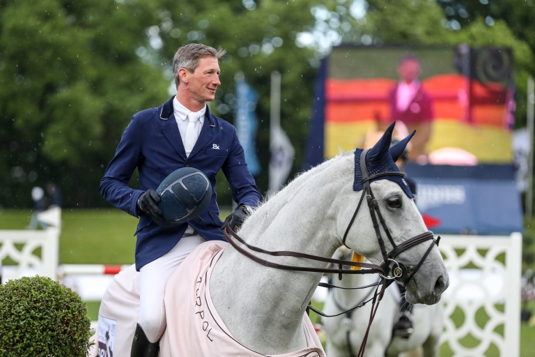 Daniel Deusser dominates on home soil at Longines Global Champions Tour of Hamburg